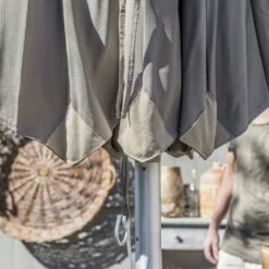 Brafab Reggio Sonnenschirm Ø300 Cm, Taupe 11 Brafab Reggio Sonnenschirm Ø300 Cm, Taupe -Möbel Verkauf brafab reggio holzsonnenschirm 3m 8