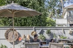 Brafab Reggio Sonnenschirm Ø300 Cm, Taupe 12 Brafab Reggio Sonnenschirm Ø300 Cm, Taupe -Möbel Verkauf brafab reggio holzsonnenschirm 3m 9