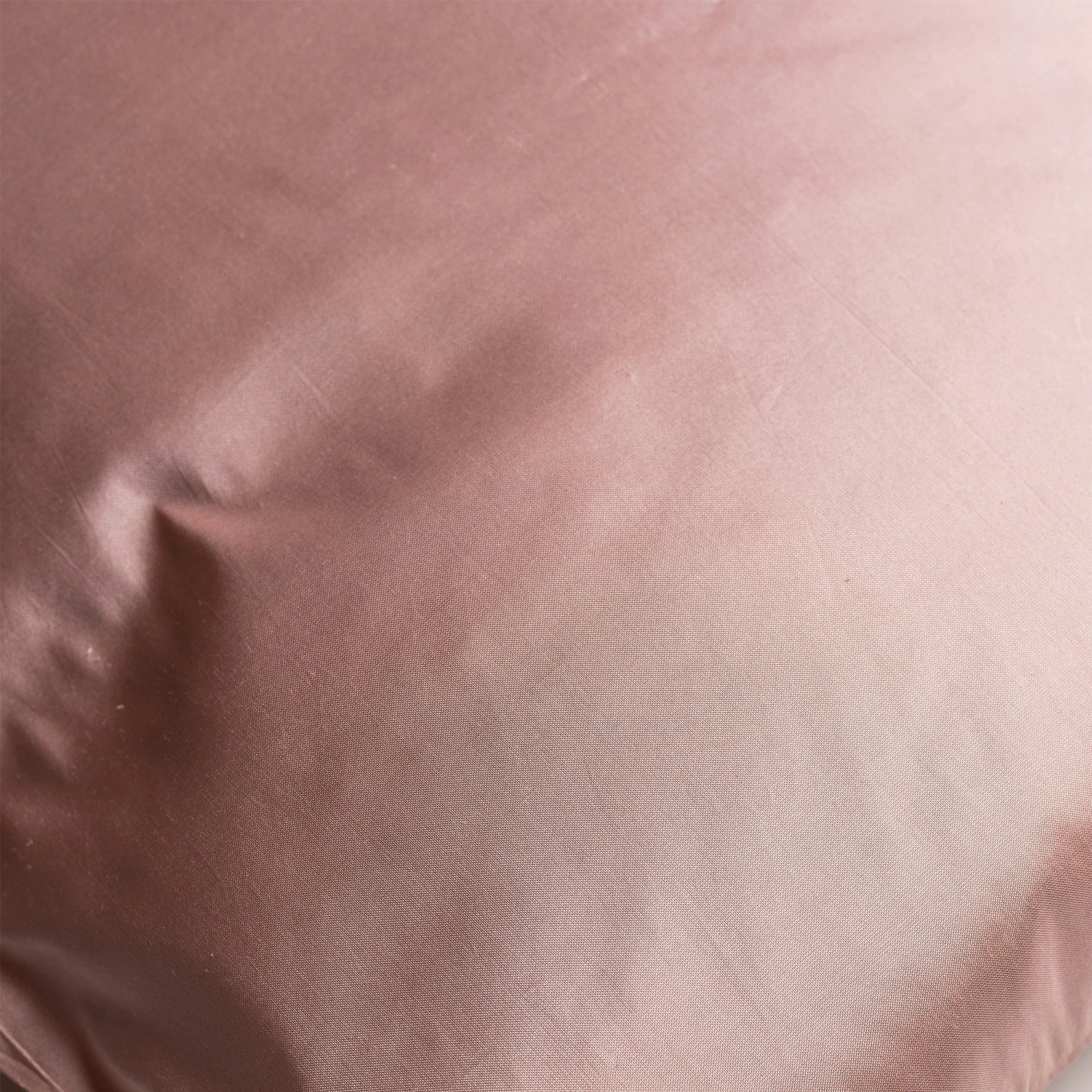 Silk Kissenbezug 40x40 Cm, Dusty Pink 5 Silk Kissenbezug 40x40 Cm, Dusty Pink – Bild 3