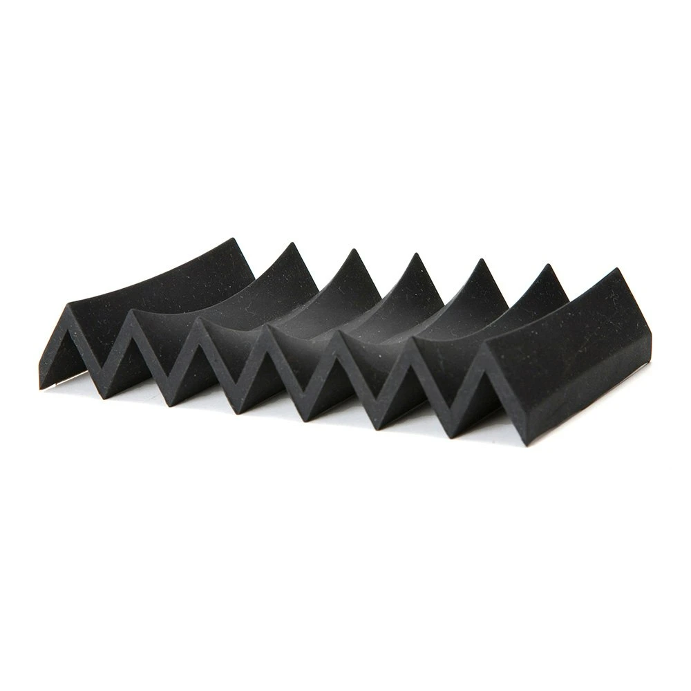 Zig Zag Seifenspender, Schwarz 3 Zig Zag Seifenspender, Schwarz